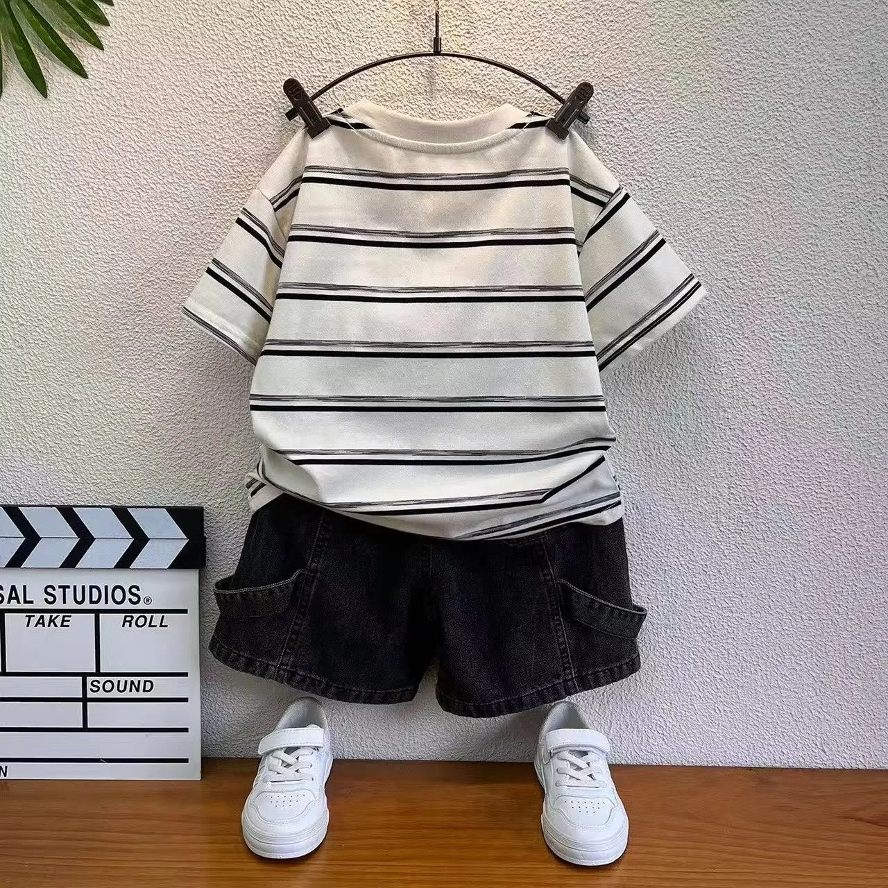New Summer Korean Boutique Design Clothes Striped Short Sleeve T-Shirt+Jeans Shorts 2pcs Cool Boys Sport Clothes Kids Casual Set