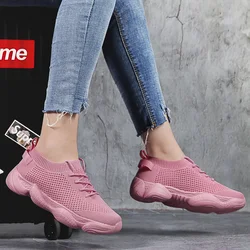 Women's Running Shoes with Lightweight Breathable Pink Mesh Sports Shoes, Fashionable Design Paired with Cushioned Walking Shoes