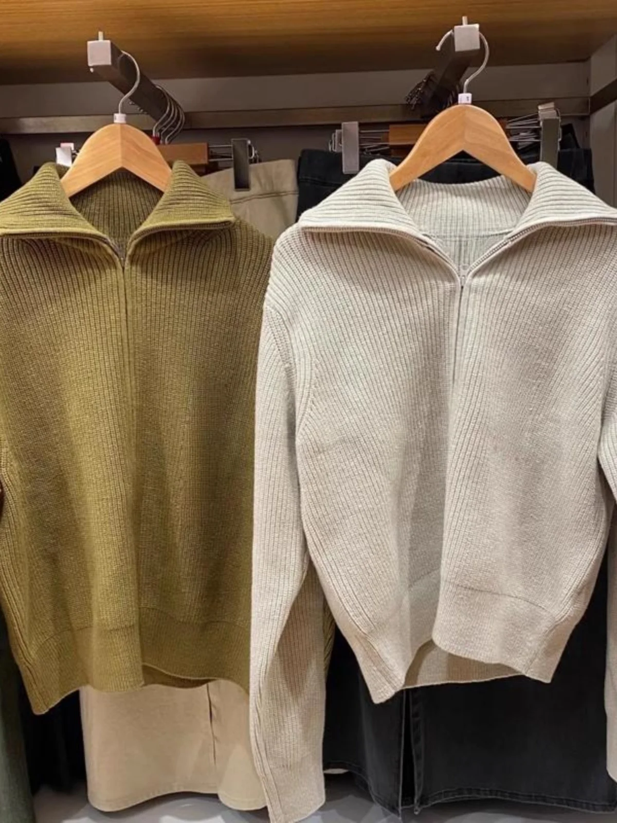 

Простой длинный вязаный кардиган на молнии для женщин, новинка весенней коллекции, прямой крой, повседневный, удобный, модный