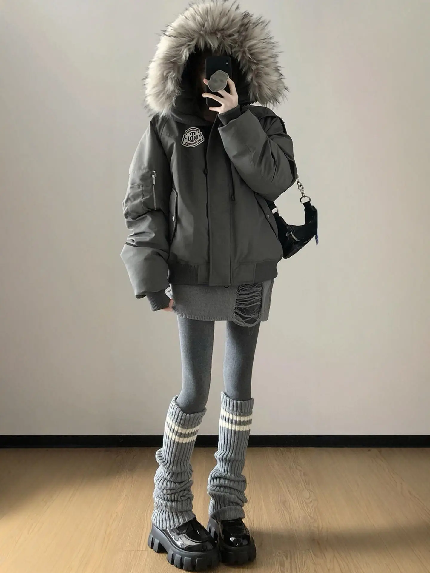 

Популярная женская осенняя водонепроницаемая парка приталенного кроя с открытыми пуговицами, вышивкой, в стиле A-Line, для работы, техно-стиля и спортзала