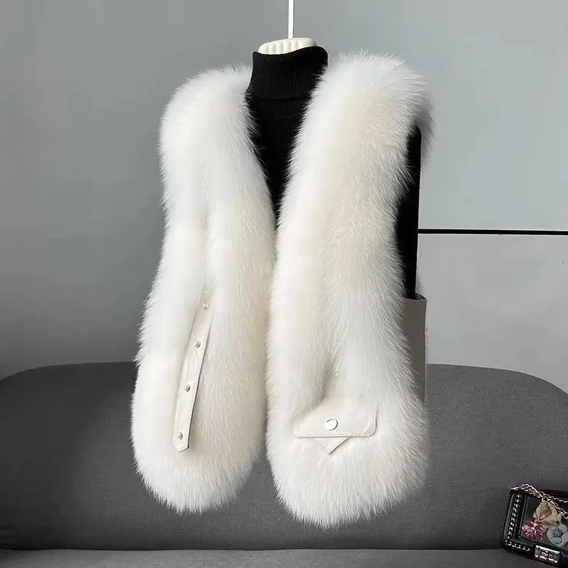 

High Quality Imitation Fox Fur Vest Jacket Women Sleeveless Waistcoat 2025 New Winter Fashion Short Fur Vest Female Vestcoat