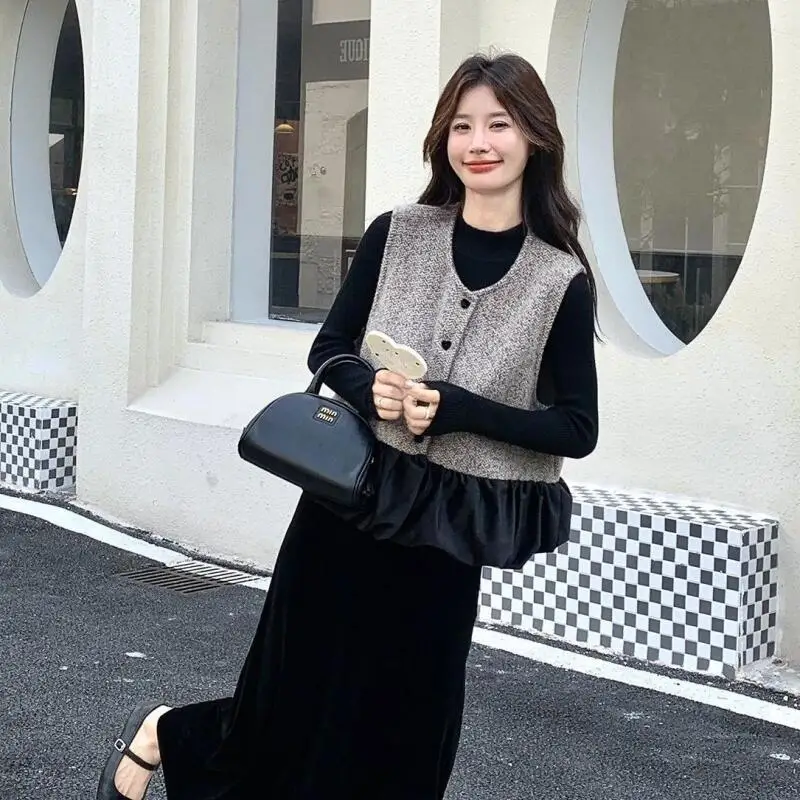 

Young Girl with Lace Cardigan Princess Fashion Casual Long Sleeved Sweater Shirt Versatile Spring Autumn Clothes Outside New