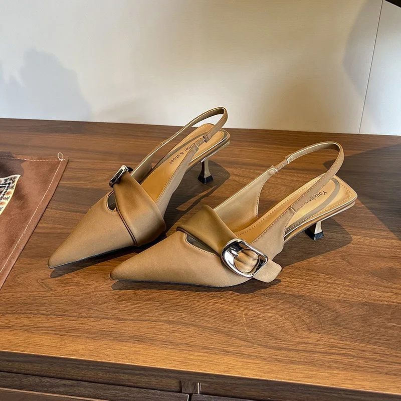 

Sandals for summer outdoor wear, French evening style temperament, high heels, square buckle pointed single shoes