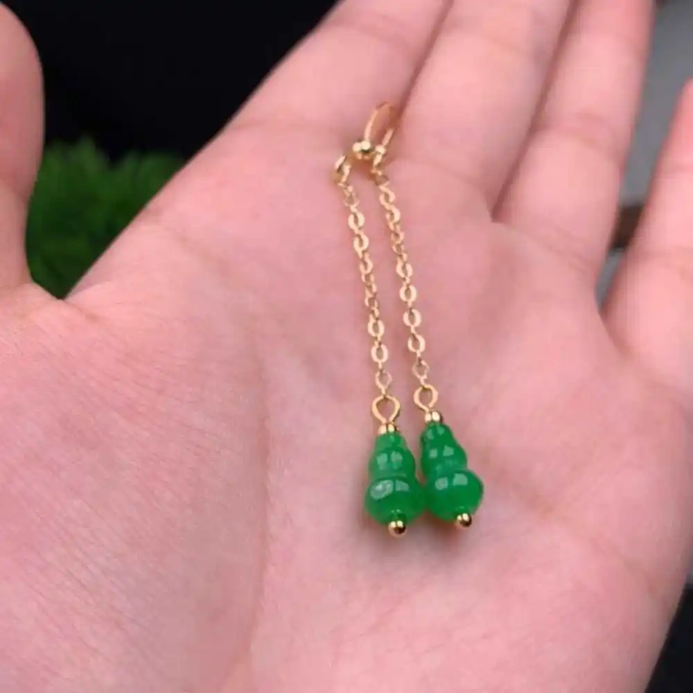 

Natural Jadeite Jade Gourd Earrings Lucky 18k Hook Chain Eardrop Christmas Lucky VALENTINE'S DAY Beautiful New Fashion Hook