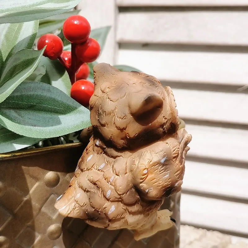 Creative Resin Owl Sculpture Pendant Outdoor Courtyard Balcony Flower Pot Fish Tank Edge Turtle Pendant Crafts Garden Decoration