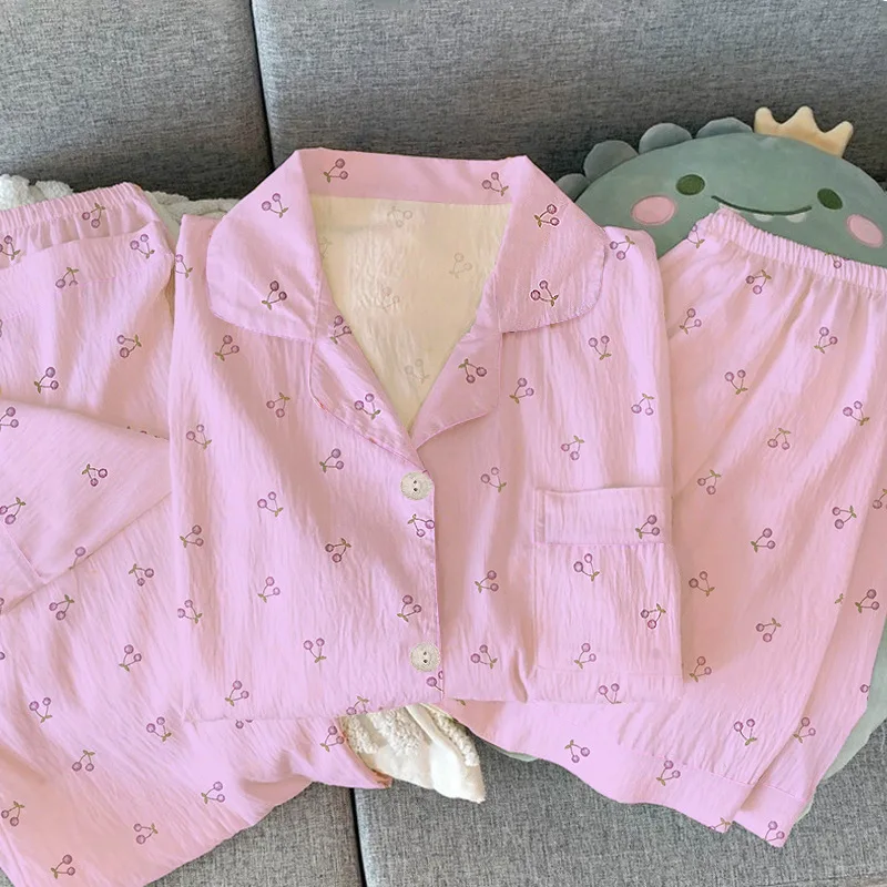 

Spring and Summer Ladies Mori System Sweet Wrinkled Cloth Pajamas Three-Piece Set of Girls Senior Sense of Short-Sleeved Homewea