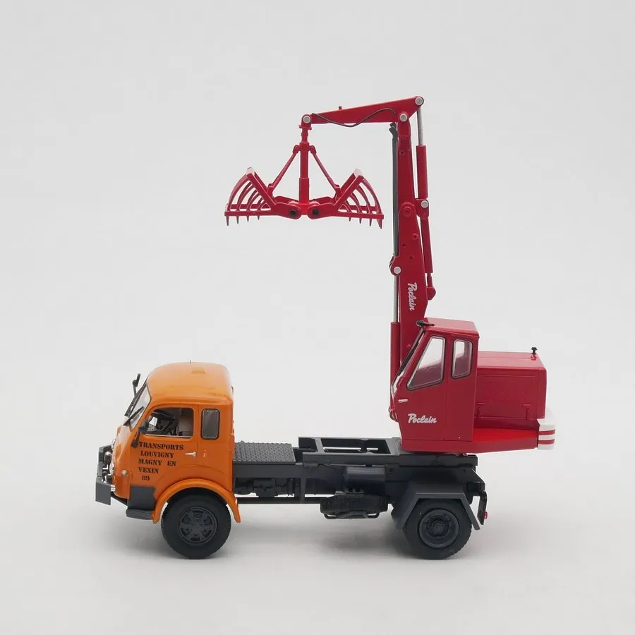 Diecast IXO 1:43 Scale Renault R2142 4x4 Hydraulic Drilling Machine Alloy Car Model