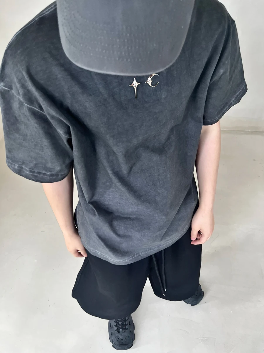 

High Quali THUG CLUB Limited Edition Star Moon Silver Decorated ort Sve T-irt ex Vintage Waed Cotton Tee