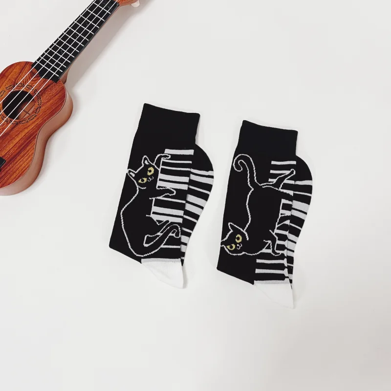 1 Pair Piano Cat Personalized Fashion AB style Men\'s Mid-Calf Socks Suit In All Seasons For Everyday