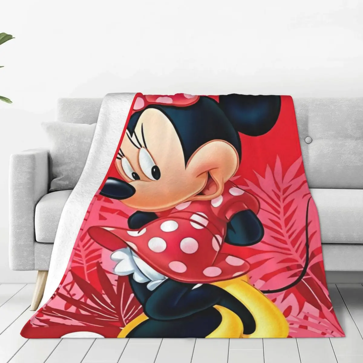 Animated Movie Mickey, Minnie Warm Soft Blankets Picnic Plush Throw Blanket Novelty Couch Chair Flannel Bedspread Sofa Bed Cover