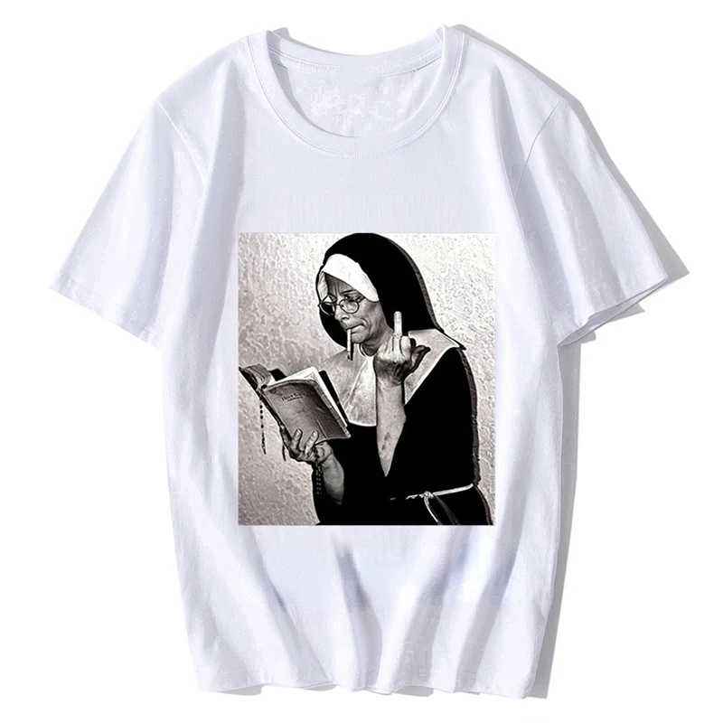 Nun Middle Finger Attitude T Shirt Men Clothing Harajuku Trend Streetwear Retro T Shirt Wome Nmen Casual Tops Ropa Hombre Custom