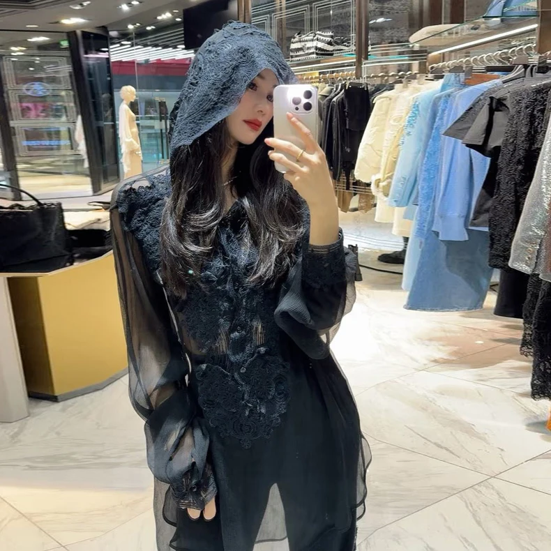 

Elegant Antique Lace Long Sleeve Silk Shirt with Hood 3D Embroidery Sexy See through Design High Quality Women's Fashion Top