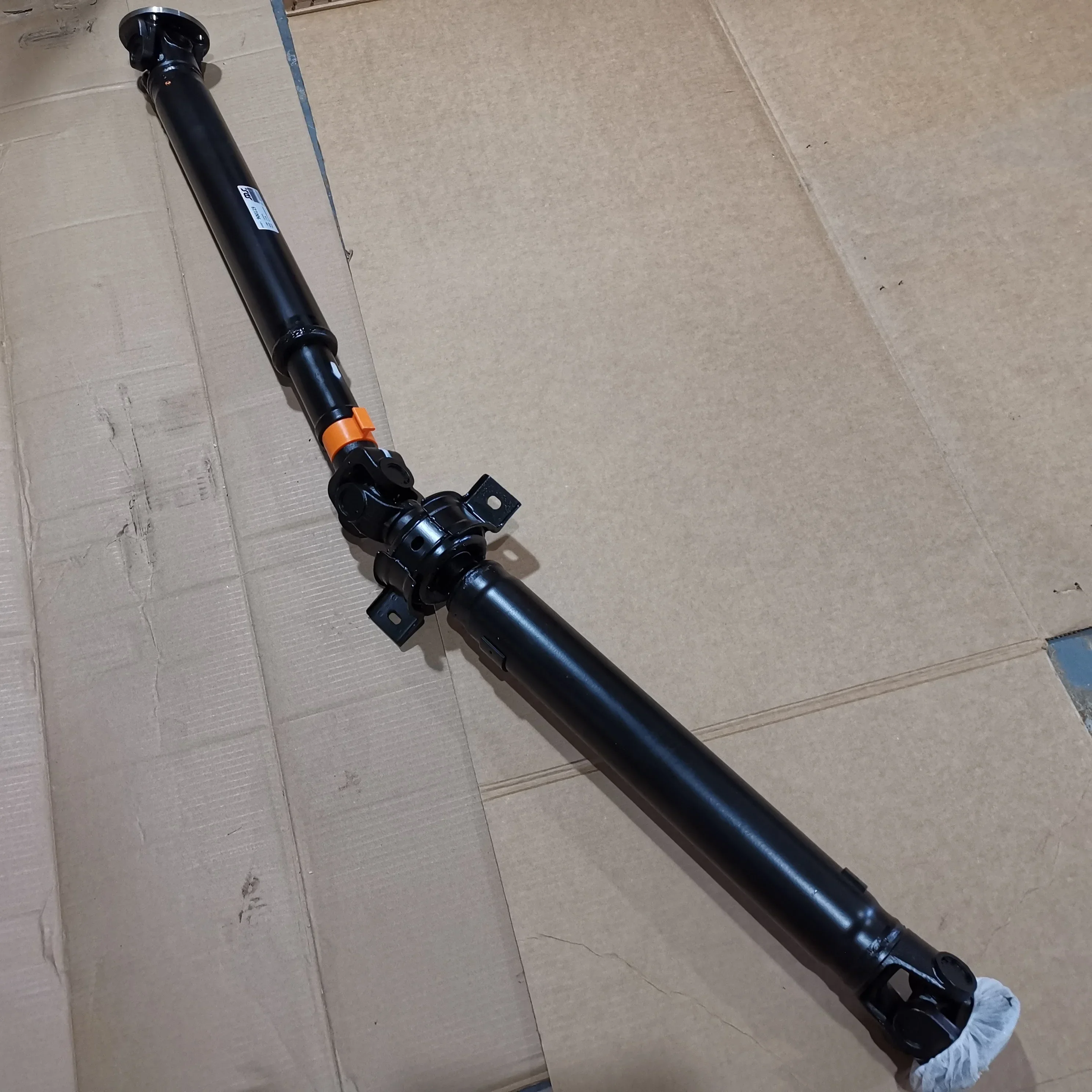 

SAIC MAXUS T60 original drive shaft C00048058