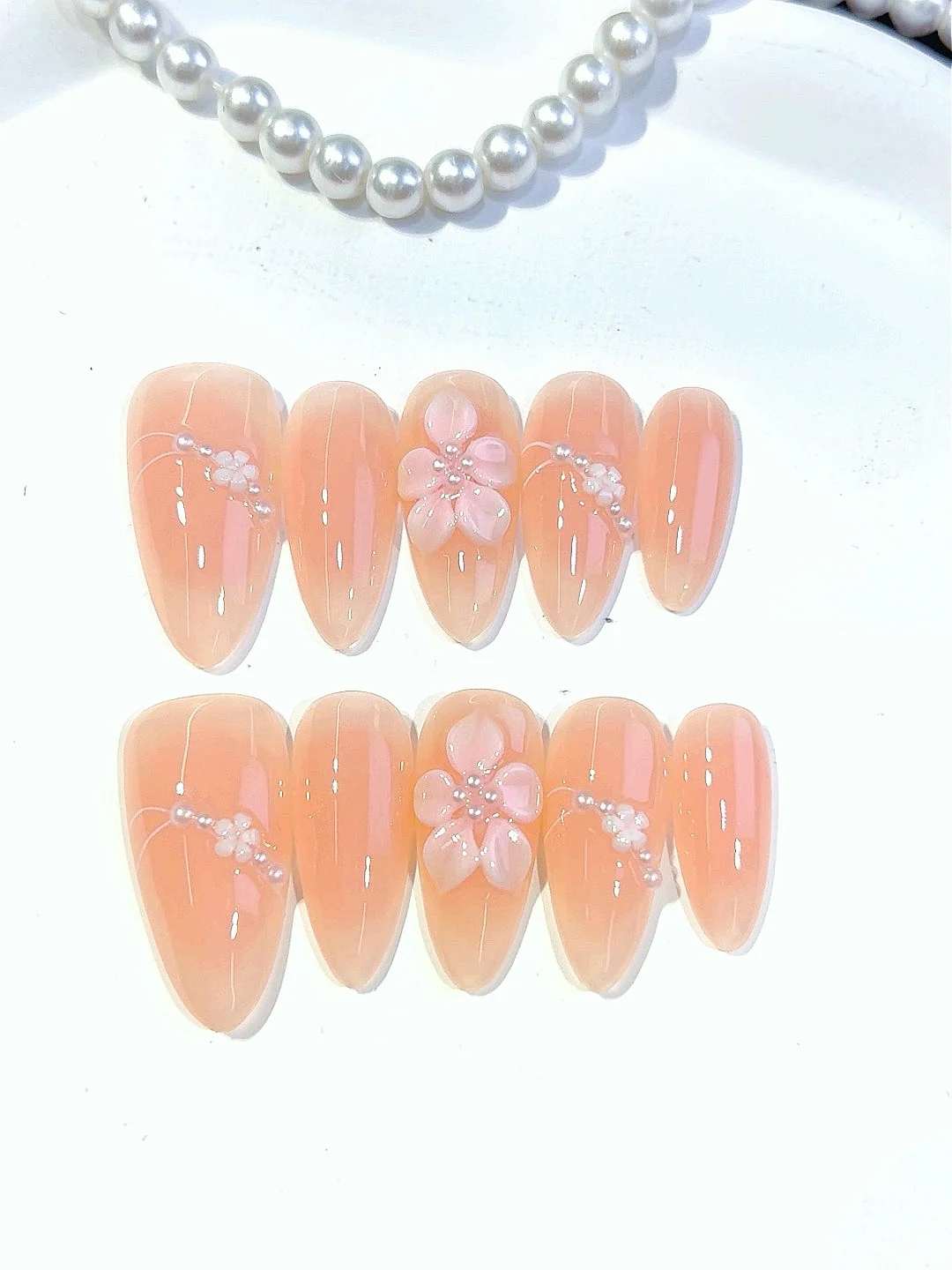 Perzikroze 3D bloem parel strass amandel pers op nagels, handgemaakte kunstnagels set voor vrouwen (C443)