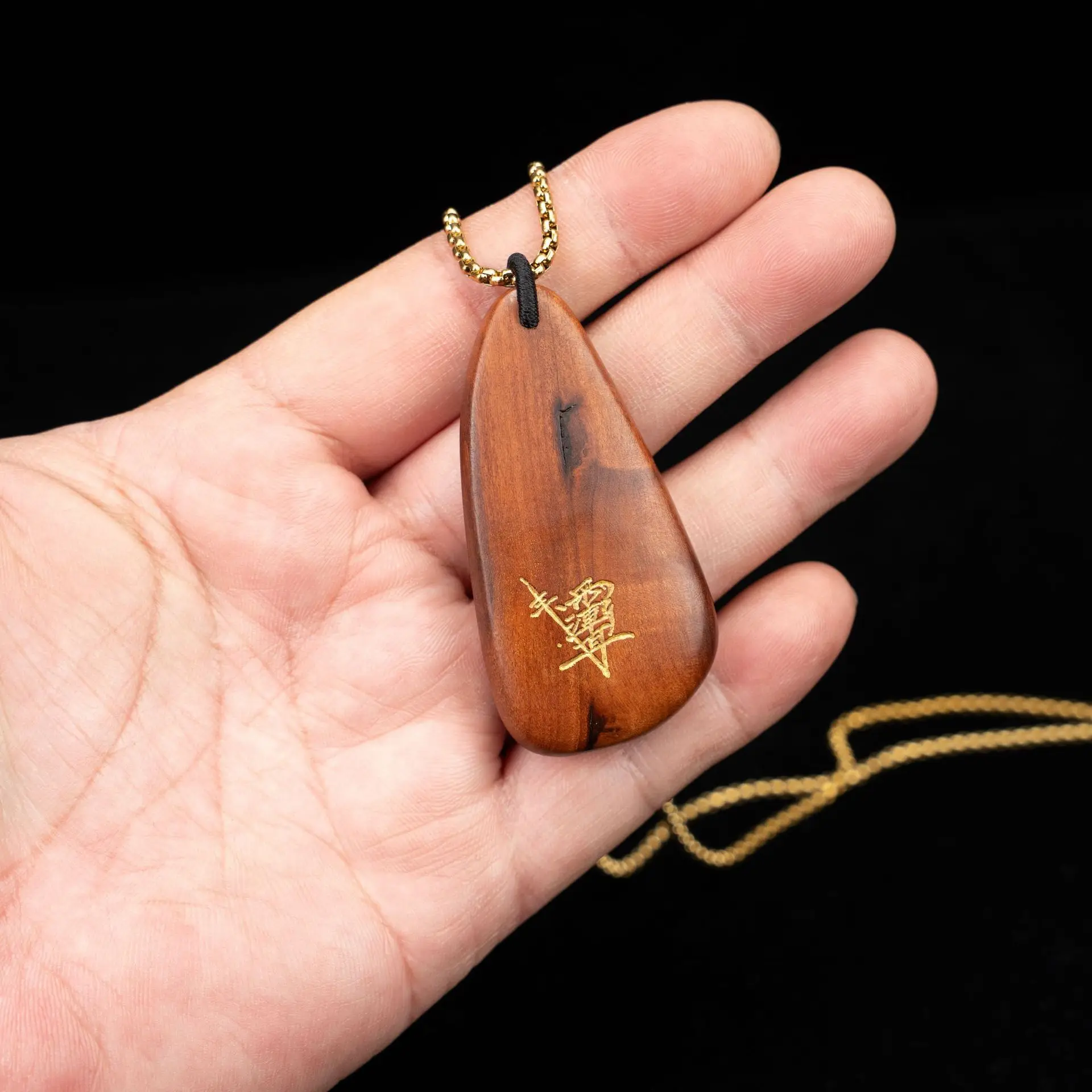 Lightning Strike Jujube Drop Pendant 18K Gold-plated Lagerstroemia Pendant Taoist Instrument Chinese Style Jewelry Lucky Pendant