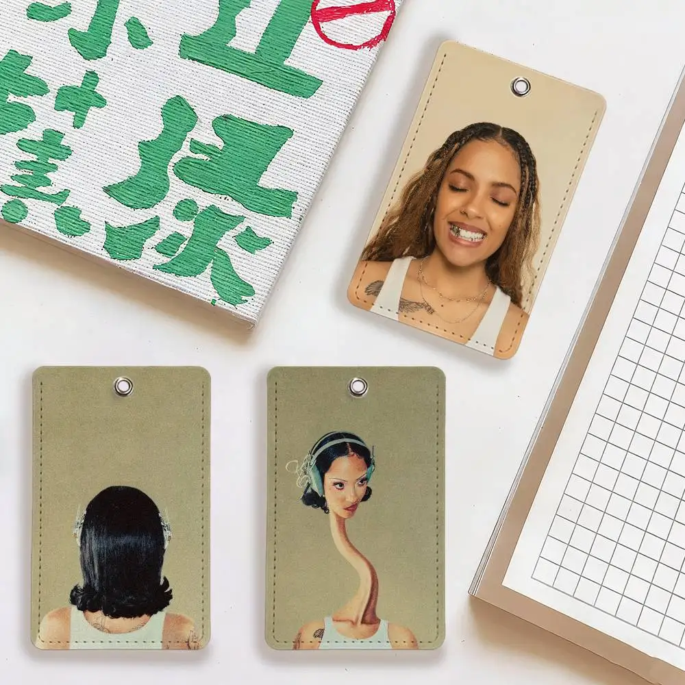 Singer Samara Cyn O…