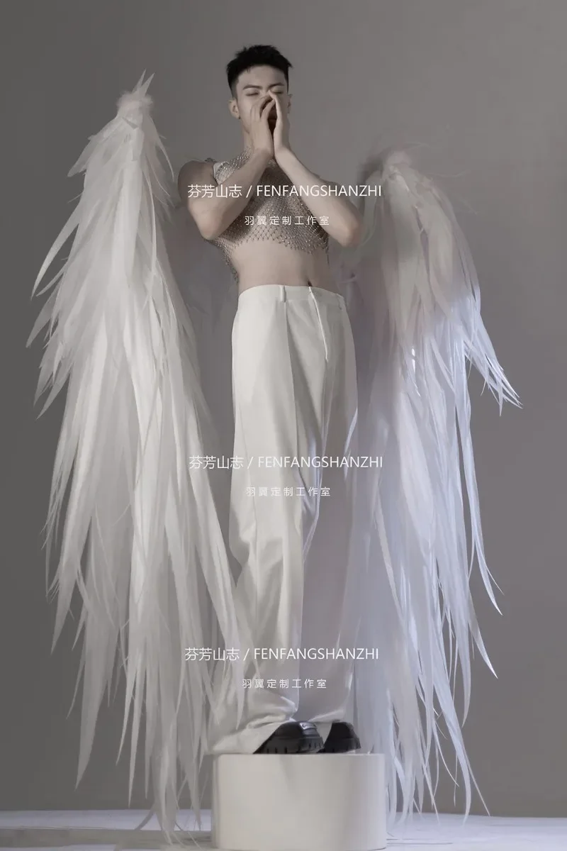 White angel Wings Halloween Model Catwalk Costume Accessories Super Wings Nightclub Stage Performance Props