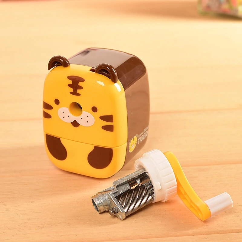 Imagem -05 - Cute Cartoon Panda Pencil Sharpener Kawaii Manual Hand Crank Cortador de Lápis para a Escola Papelaria Coreana Kid Gift Material de Escritório