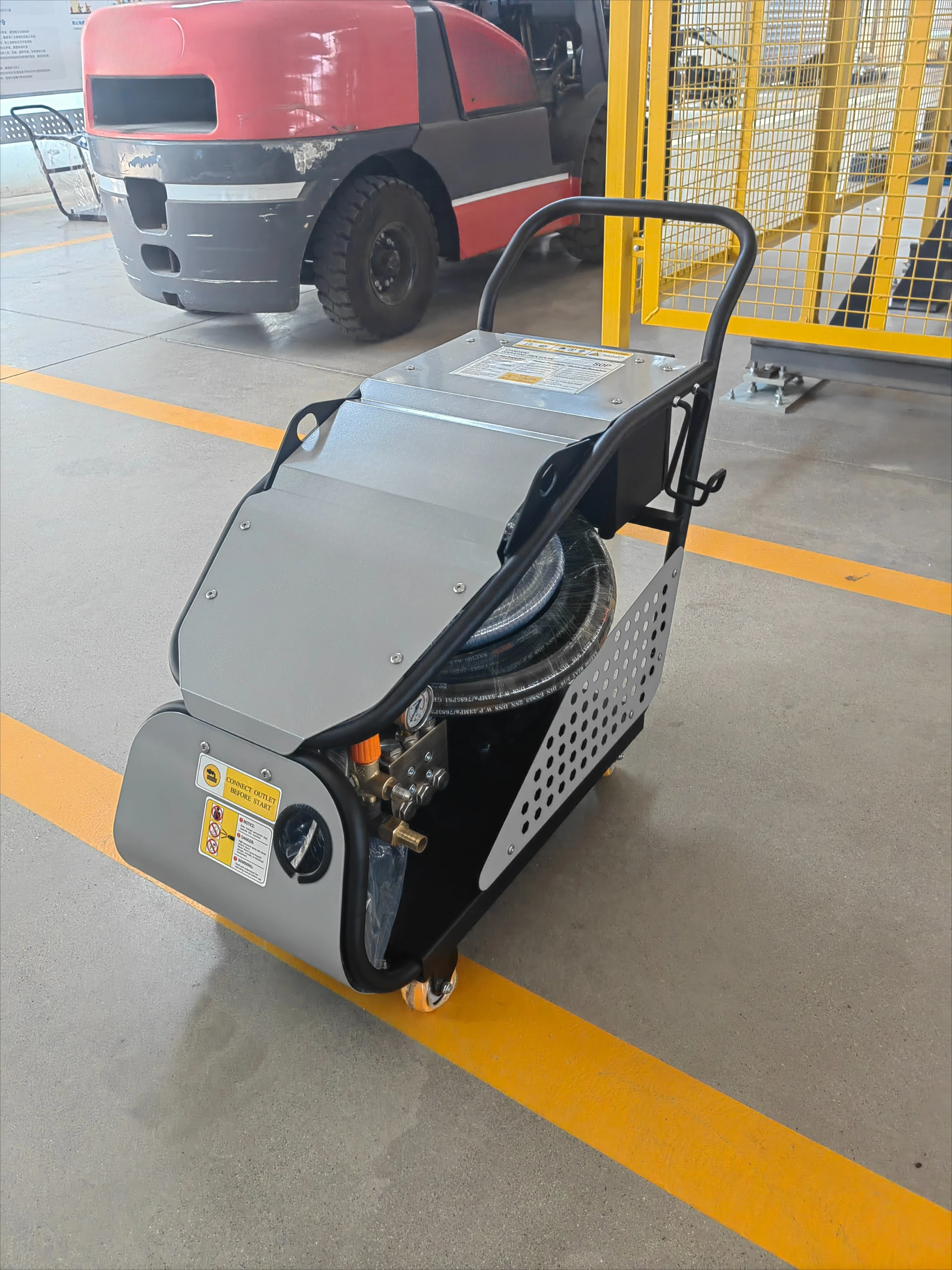 New electric heavy-duty high-pressure car washer, 200Bar 16LPM, for car wash & self-service car wash, with stainless steel pump
