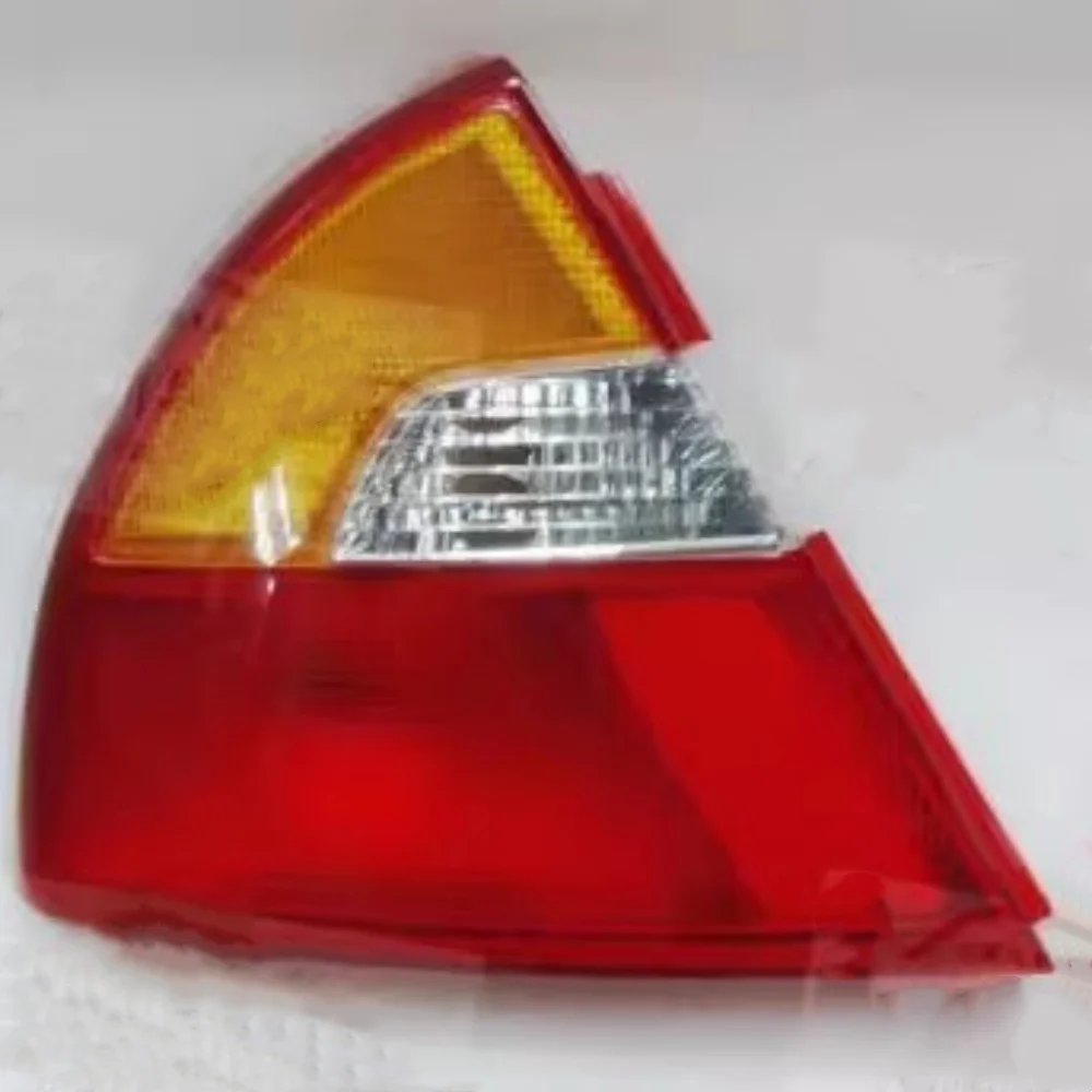 لميتسوبيشي Lioncel اليسار خارج الذيل ضوء بدوره إشارة الفرامل عكس الضوء اكسسوارات السيارات