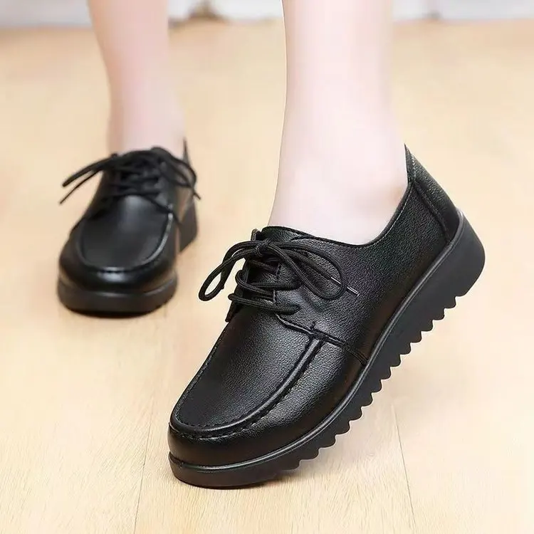 

Hot Selling Non-slip Work Shoes Women's Black Leather Shoes Comfortable Soft Middle-aged Mother Shoes Single Shoe Flat