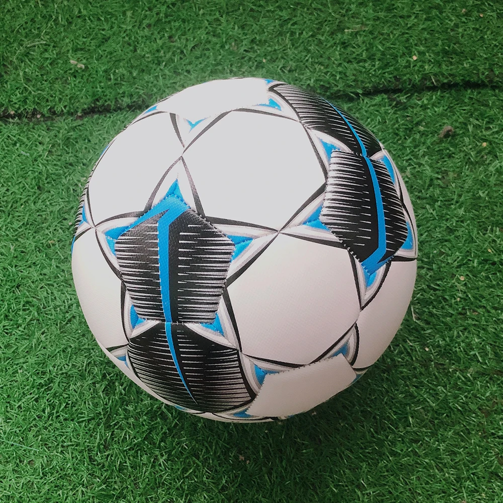 Voetbal maat 5, Officiële hoogwaardige zachte PU Klassieke slijtvaste bal Outdoor League Sportvoetbaltrainingswedstrijden