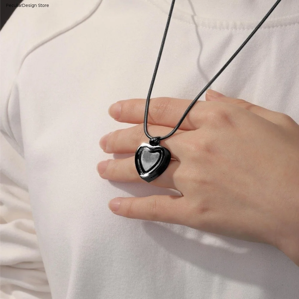 Stainless Steel Pet Memorial Lockets Love Heart Fill-able Keepsake Urn Necklace Dust-proof Sealed Ashes Necklace Pendant