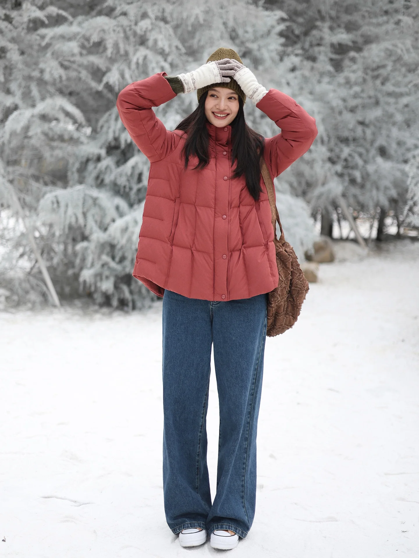 

Thiened White Du down Jaet Special Blossom 758 Женская повседневная куртка средней длины с капюшоном из полиэфирного волокна на молнии...