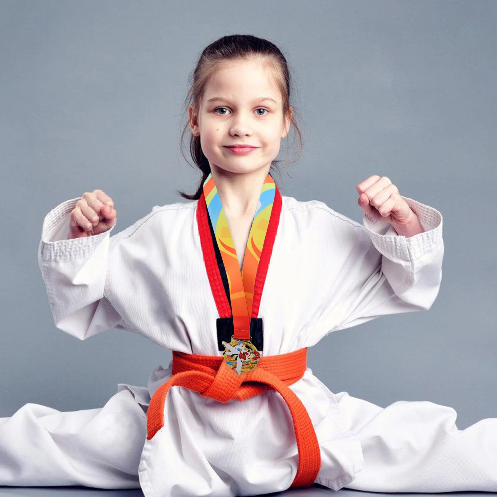 Medallas ganadoras de Taekwondo para niños, medallas de reconocimiento de premios de artes marciales plateadas de Metal duradero, premio de competición campeón para niños