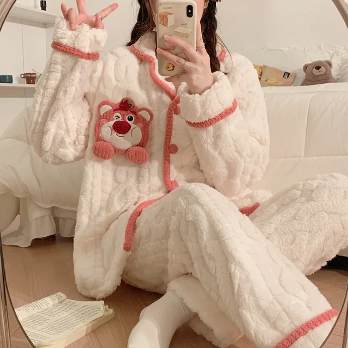 

MINISO cartoon pajamas for girls, autumn and winter, fleece and thickened set, new style flannel warm home wear
