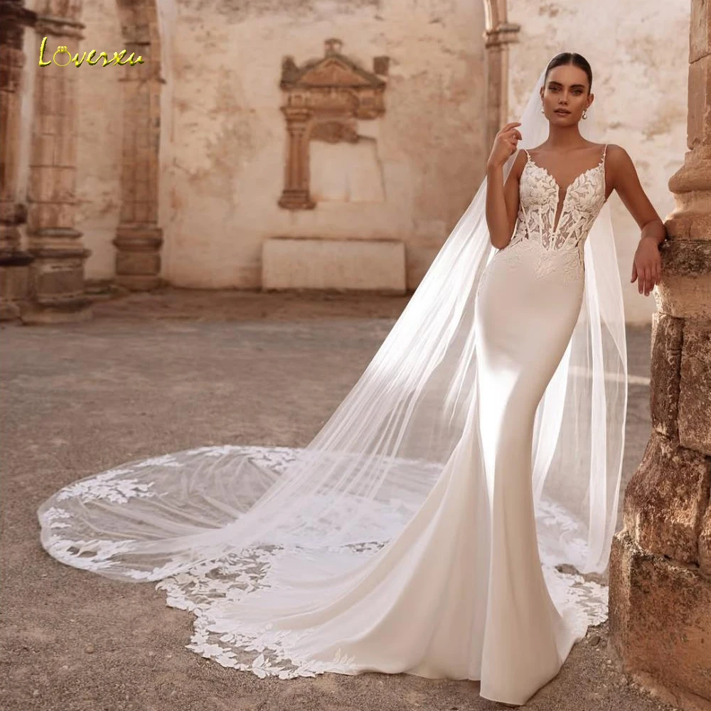 

Свадебное платье Loverxu «Русалка»: сексуальное, с вырезом «сердечко», на тонких бретельках, кружевное, из матового атласа, шикарное, на заказ