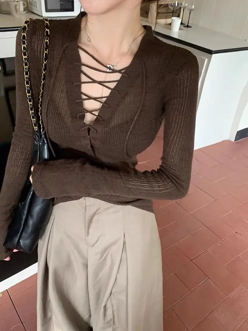 

Sexy ort Knitted Sweater Bla V-ne Belted Slimming Long Sve Thin Base Layer Women's Autumn Casual Sle Faionable