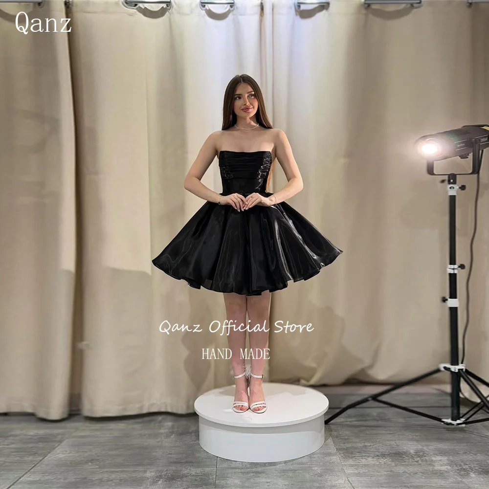 

Qanz Black Mini Prom Dresses Shiny Satin Strapless Graduation Formal Gowns Short A Line Puffy Vestidos De Festa Customized