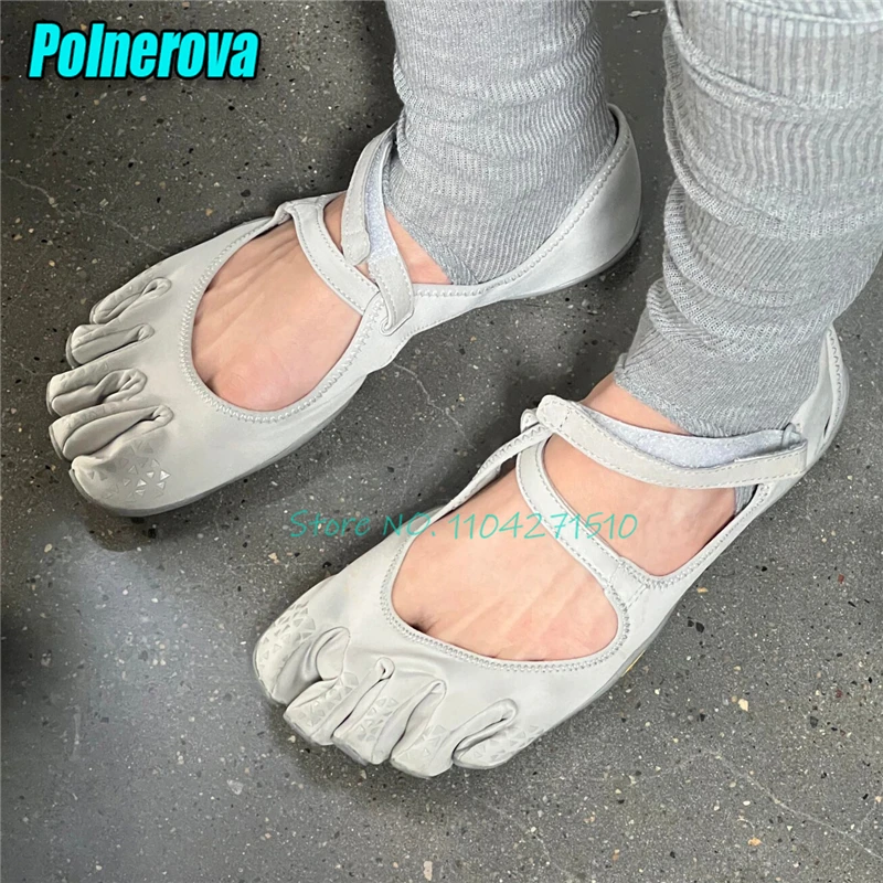 Summer New Five Finger Ballet Flat Shoes Fashion Versatile Cross Strap Casual Shoes Outdoor Indoor Comfortable Women's Shoes
