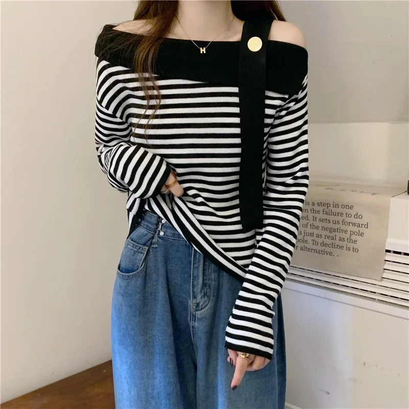 여성 여름 스웨터 한국 패션 스트라이프 우아하고 세련된 섹시 니트 풀오버 탑 시크 반팔 점퍼 의류 2025