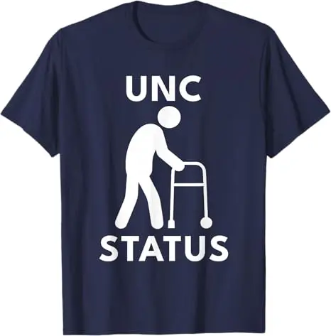 UNC Status Lustiges Meme-T-Shirt für alte Menschen Y2k UNC Era Sarkastischer Witz Spruch T-Shirt Neuheit Geschenk Personalisierte Streetwear Kleidung Top – Detail 6