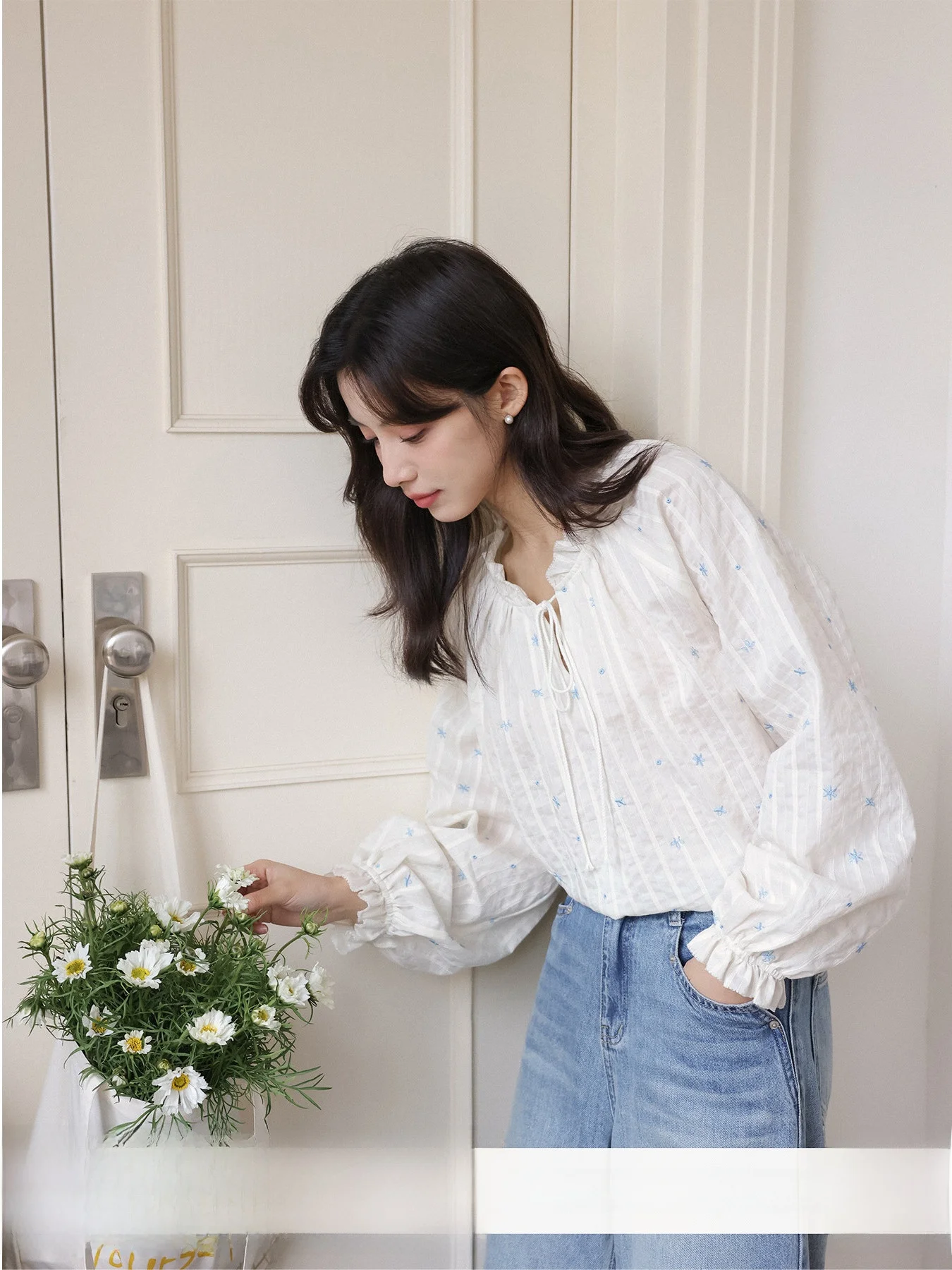 

Eternal Summer Women's Cotton Feel Texture Embroidery Shirt Spring Unique Design Floral Star Pattern Breathable Long Sleeve Top
