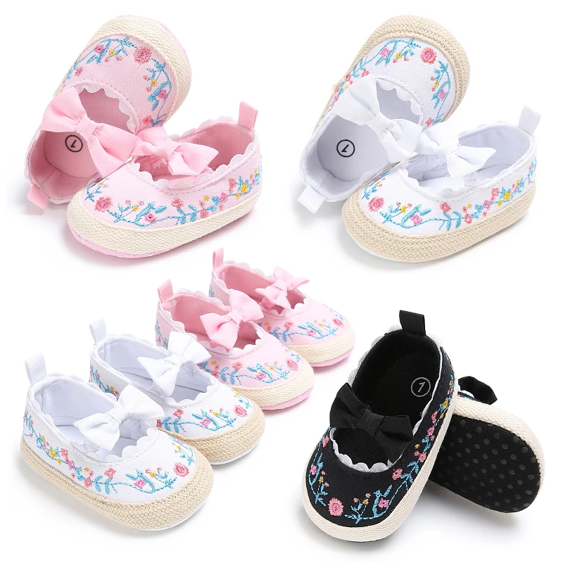 Spring And Autumn New Female Baby Anti Slip Walking Shoes Female Baby Bow Soft Sole Princess Shoes Newborn Female Baby Shoes