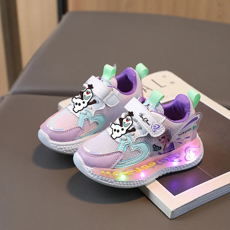 

Первые ходьбы «Холодное сердце» Эльза, весна-осень, повседневная обувь со светодиодной подсветкой для девочек, милые кроссовки Disney, детские сетчатые светодиодные кроссовки, летняя спортивная обувь