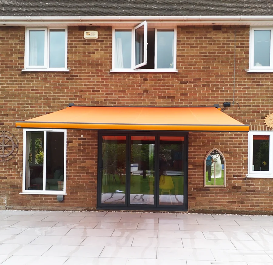 

Outdoor Custom Motorized Garden Canopy Roof Metal Material Electric Folding Shade Roof Awnings Retractable Full Cassette Awning