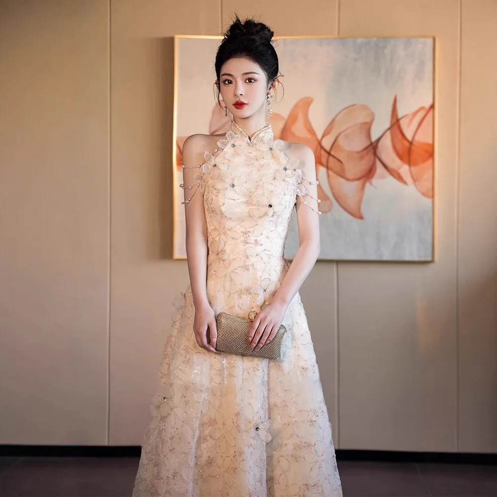 الشمبانيا فستان الخطوبة موضة الرقبة معلقة شيونغسام فساتين الصينية التقليدية الزفاف خمر أنيقة تشيباو ثوب نحيف