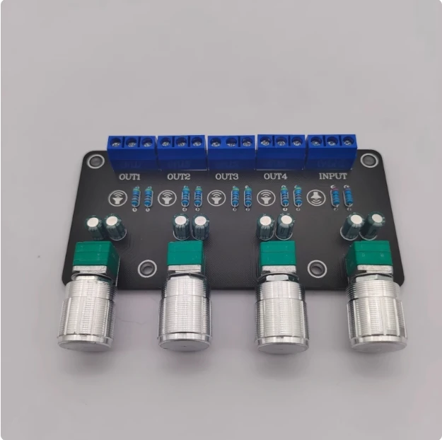 1 input 4 output pemisah sinyal audio tombol volume kontrol independen beberapa sinyal (terminal 3P)