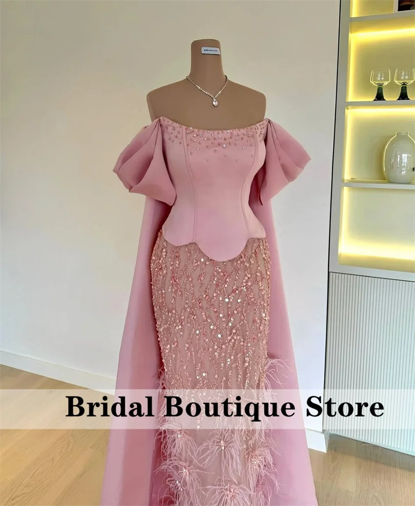 

Customized Pink Saudi Women's Beaded Evening Dresses 2025 For Special Occasions Feathers Arabian Prom Gown Party Dress