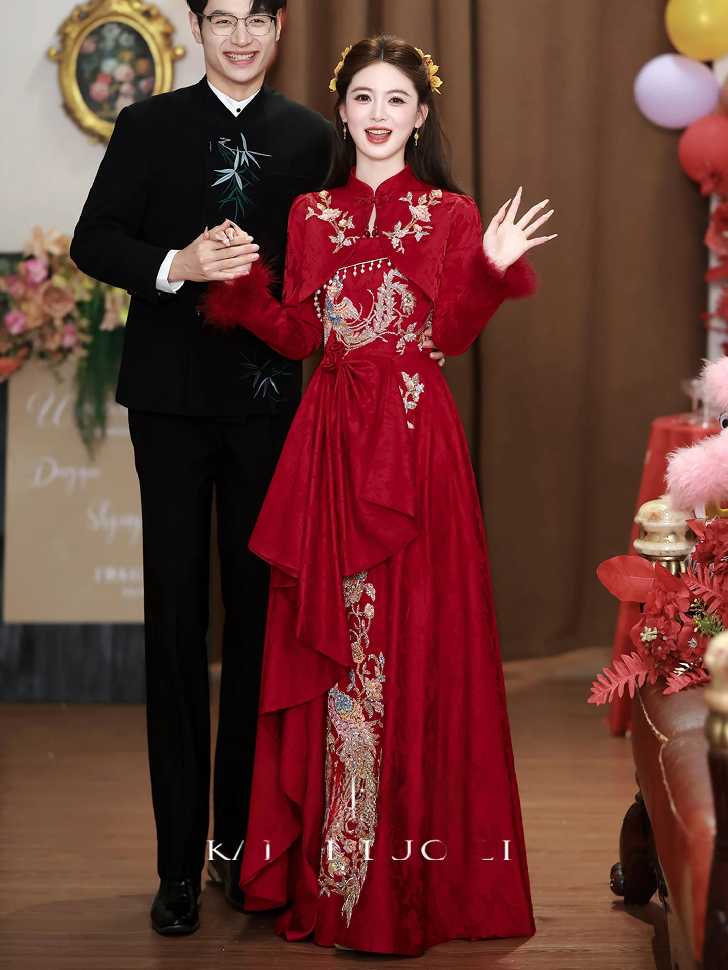 

Красное свадебное платье в новом китайском стиле с длинными рукавами, вышитое, с завышенной талией, в пол, для свадьбы и вечеринки