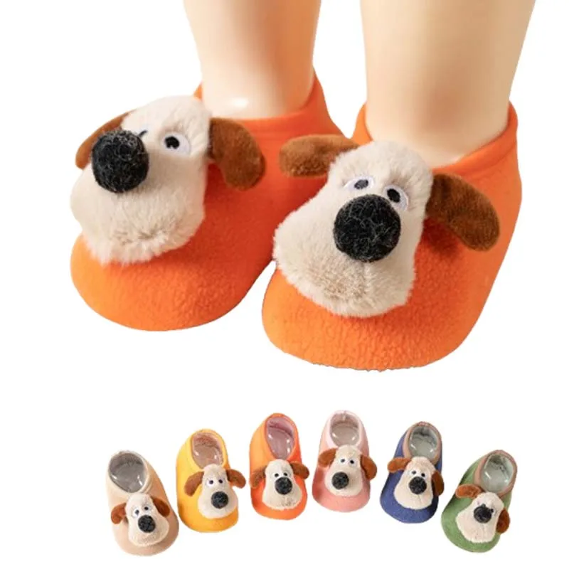 

New thick and cute anti slip soft soled baby walking shoes