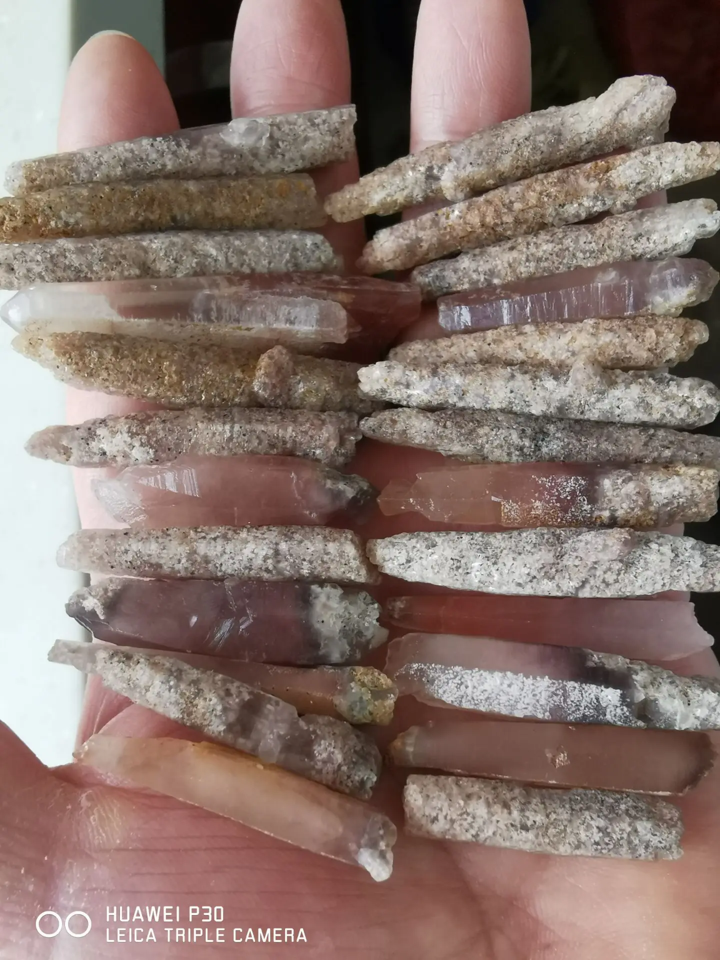 20pcs NATURAL Red Rabbit Hair Lemurian Seed Quartz Crystal ORIGINAL Point Specimen