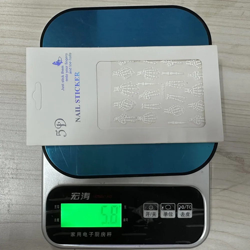 1Pc Punk Weiß Skeleton Hand Nail art Aufkleber 5D Schädel Hand Form Klebstoff Aufkleber DIY Halloween Sliders Maniküre dekoration