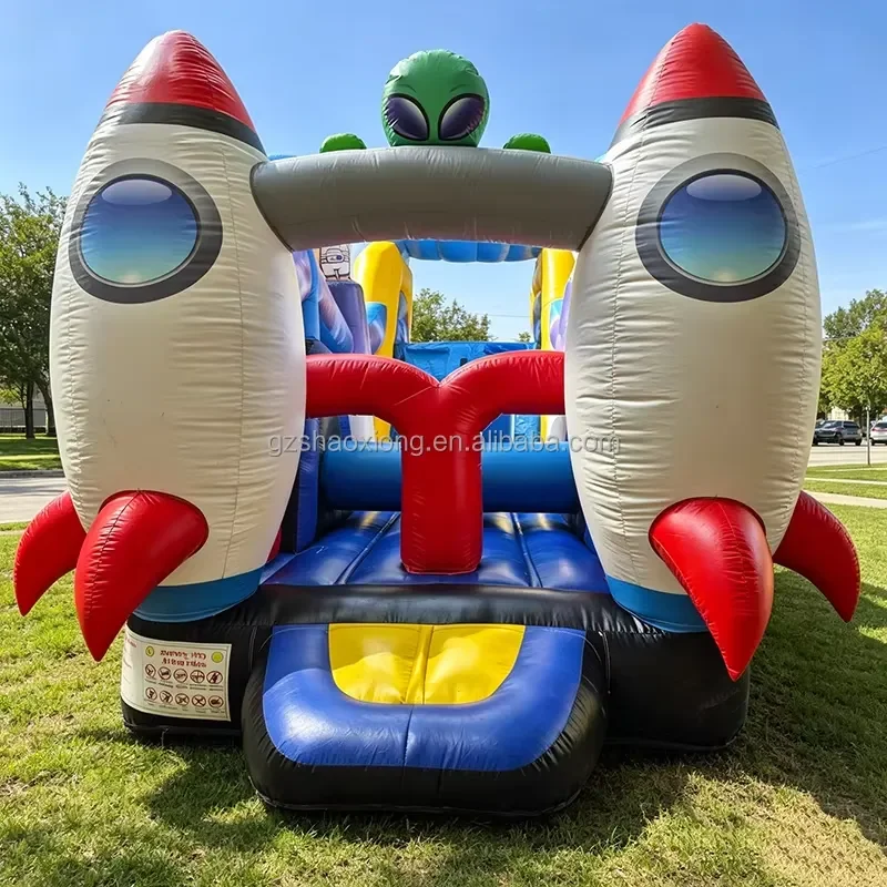 Commercial Inflatable Adventure Course Playground Slides Inflatable Space Extra Terrestrial Challenge Obstacle Course Theme