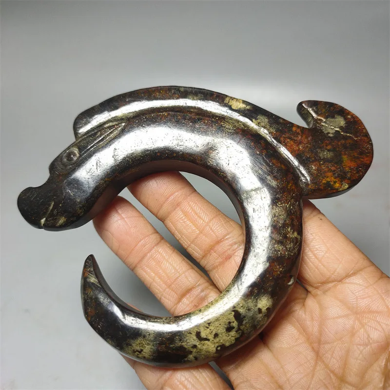 Barang lain-lain antik imitasi kerajinan antik bunga merah budaya gunung batu besi giok babi capung magnetik kait Naga