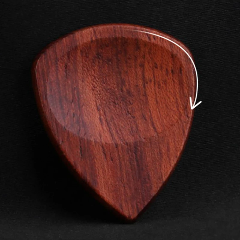 1Pcs Wooden Acoustic Guitar Picks Bass Ukulele Plectrum Hearted Shape Picks Electric Guitar Picks Can Be Drillable Pendant Gift